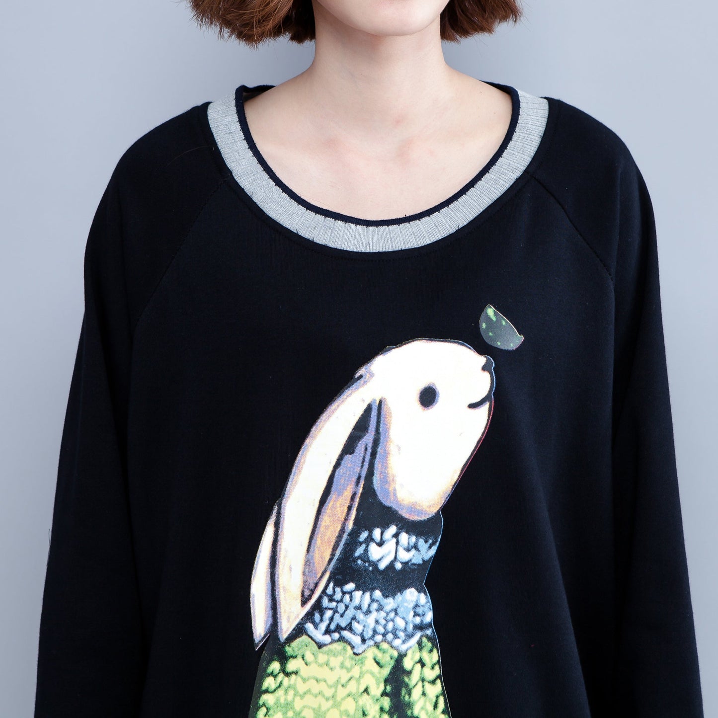 2024 neue schwarze Baumwollkleider Baggy Fit O-Ausschnitt Freizeitkleider Animalprints