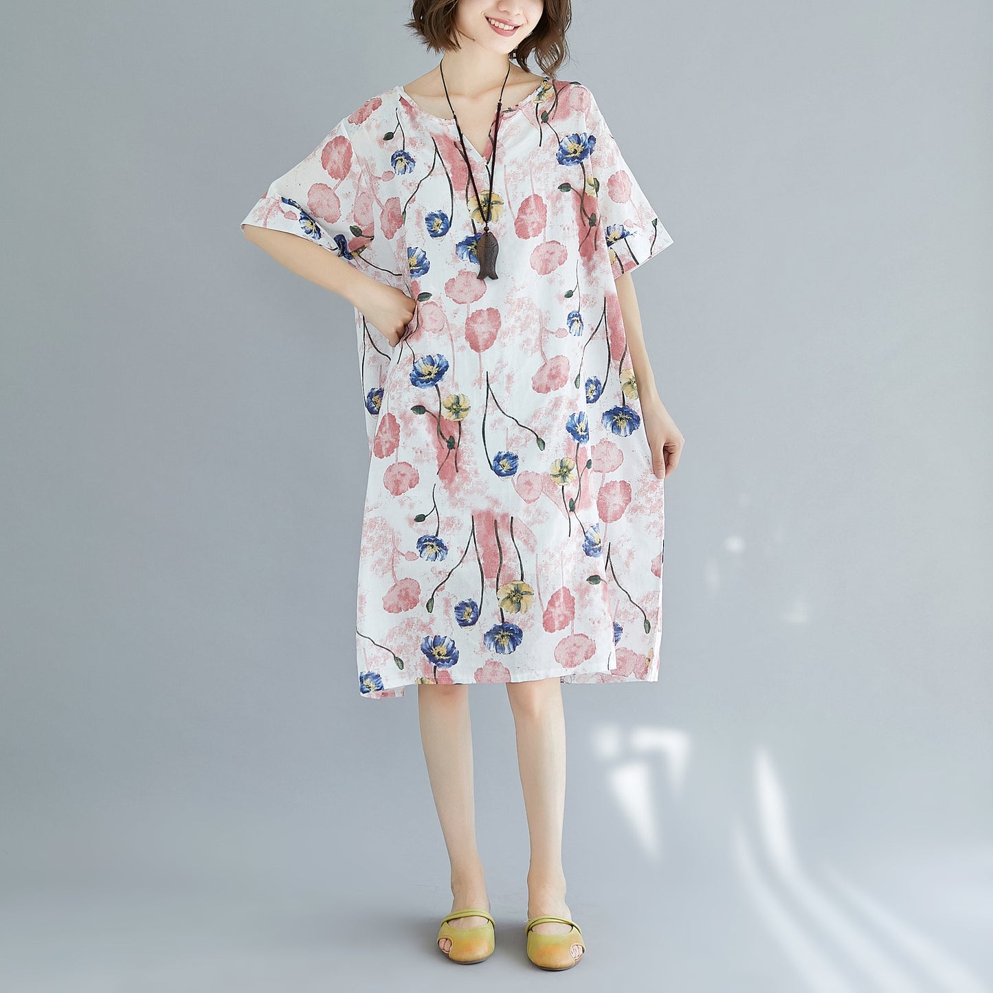 2024 rosa Midi-Baumwollkleider trendiges Baumwollkleid in Übergröße Elegantes kurzärmliges Baumwollkleid mit V-Ausschnitt und Blumenmuster