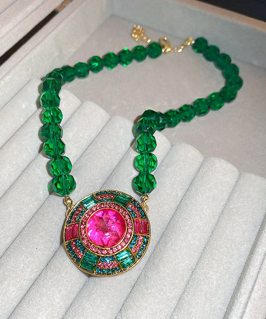 Collar con colgante de esmeralda y cristal de circonita de aleación verde artística