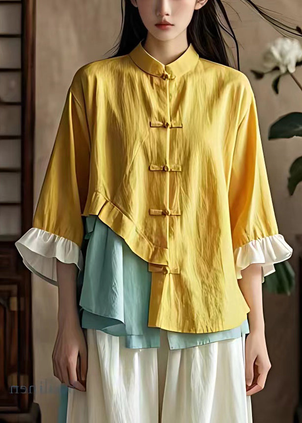 Art Gelbe asymmetrische Baumwollbluse mit Knopfleiste und Schmetterlingsärmeln
