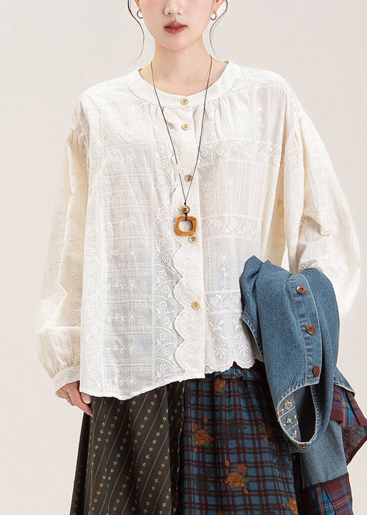 Hermoso conjunto de dos piezas de chaleco y camisa de mezclilla con cuello redondo y volantes en azul, sin mangas