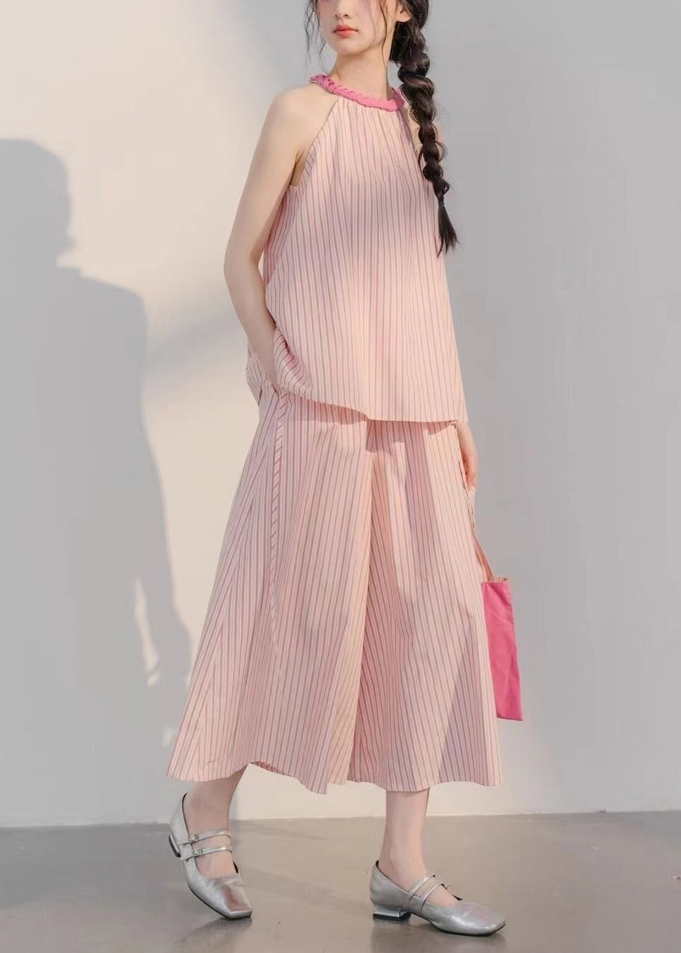 Schöne Rosa Gestreiften Tops Und Crop Hosen Baumwolle Zwei Stück Set Ärmelloses