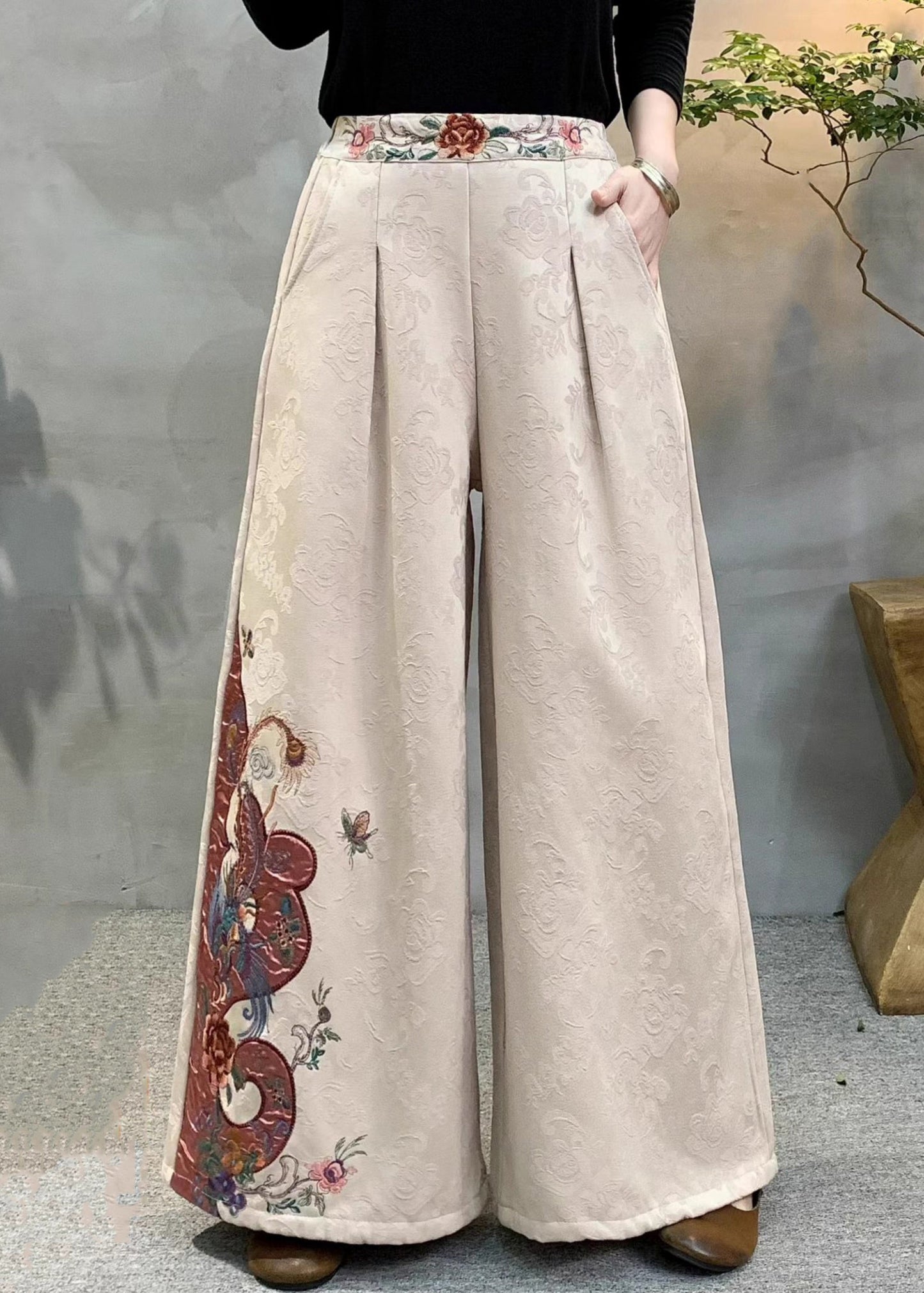 Wunderschöne rote Jacquard-Fleecehose mit Taschen für den Winter