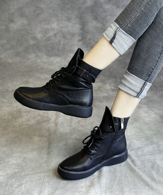 Schwarze Stiefel aus Rindsleder, Boutique-Nieten, Schnürstiefel von Shelsea