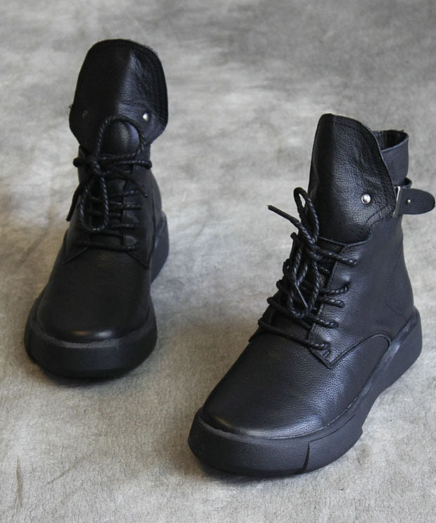 Schwarze Stiefel aus Rindsleder, Boutique-Nieten, Schnürstiefel von Shelsea