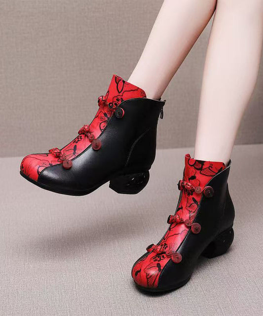 Schwarze Stiefel aus Rindsleder mit Ziernähten, flauschig gefüttert