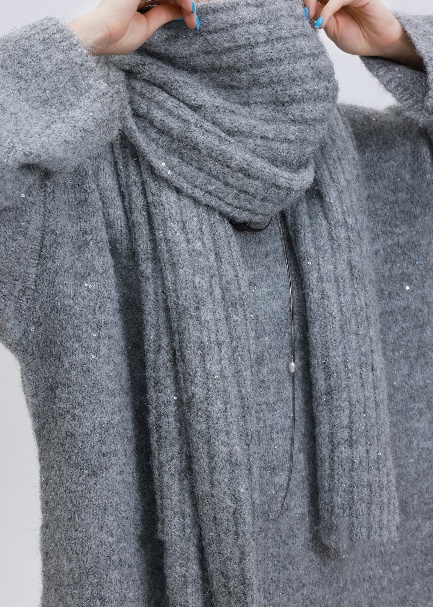 Boho-Schal aus khakifarbener Paillettenwolle, warm gestrickt, kuschelig