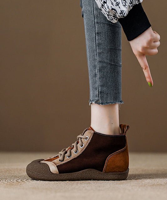 Boho-Schnürstiefel aus rotem Rindsleder mit Ziernähten