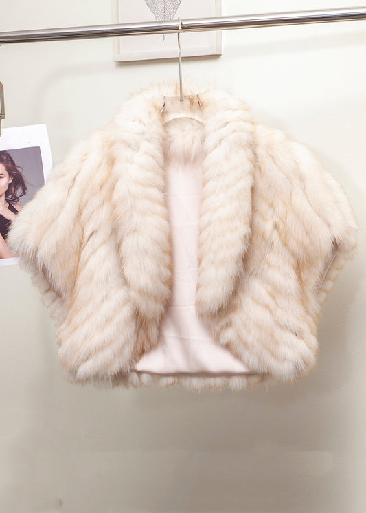 Abrigos cortos de piel y cuero con cuello Peter Pan de Boutique Coffee para invierno