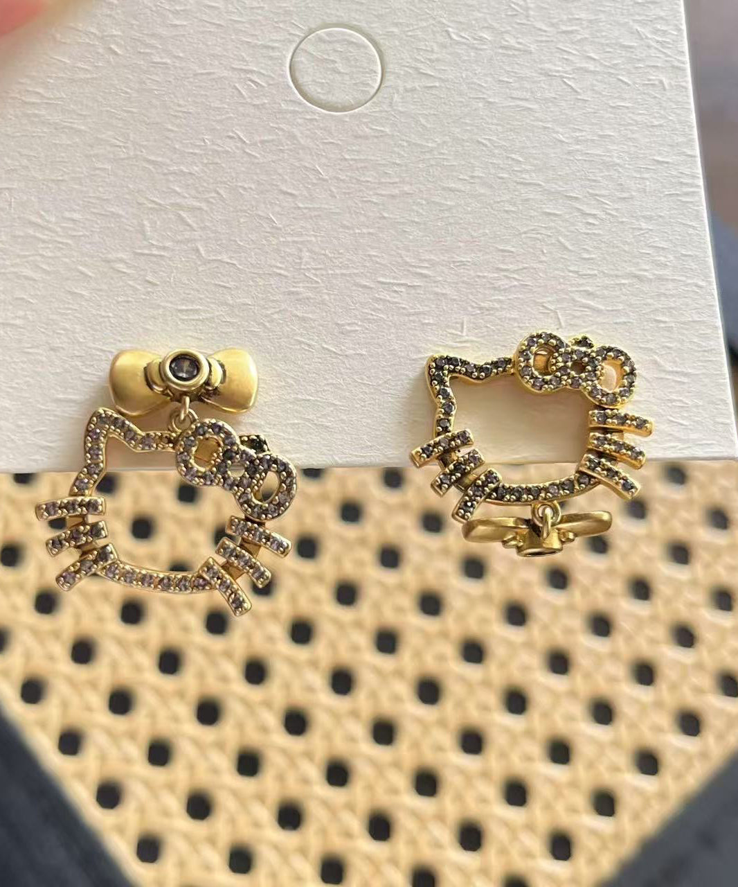 Boutique Gold Kupfer Zirkon Kitty Schleife Ohrstecker Ohrstecker mit Katzenmotiv