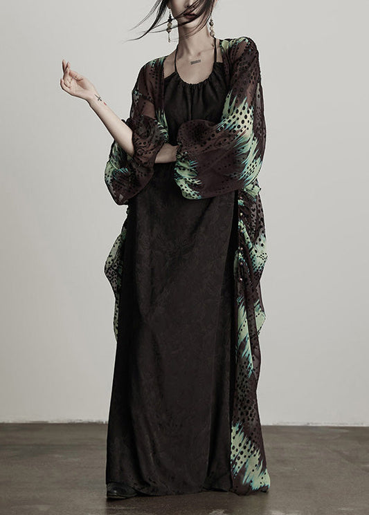 Boutique Grüne Seidenstrickjacken mit V-Ausschnitt und Nagelperlen für den Frühling