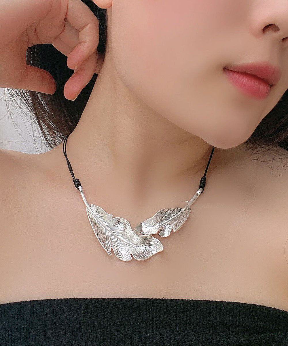 Boutique Silk Metal Feather Leather Rope Pendant Necklace