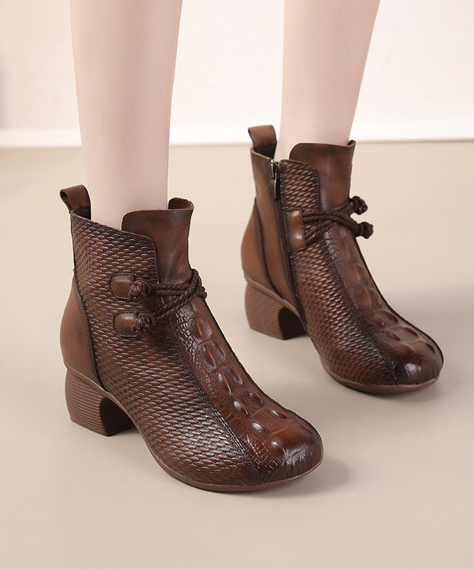 Braune Stiefel mit Krokodilmuster, dickes Rindsleder, elegante Stiefel