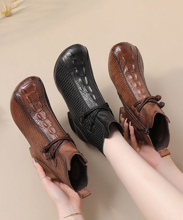 Braune Stiefel mit Krokodilmuster, dickes Rindsleder, elegante Stiefel