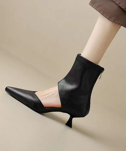 Botas marrones de tacón alto con abertura y punta puntiaguda