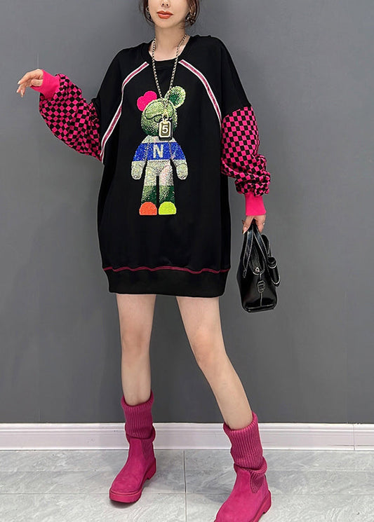 Lässiger schwarzer Pullover mit Rundhalsausschnitt und langen Ärmeln