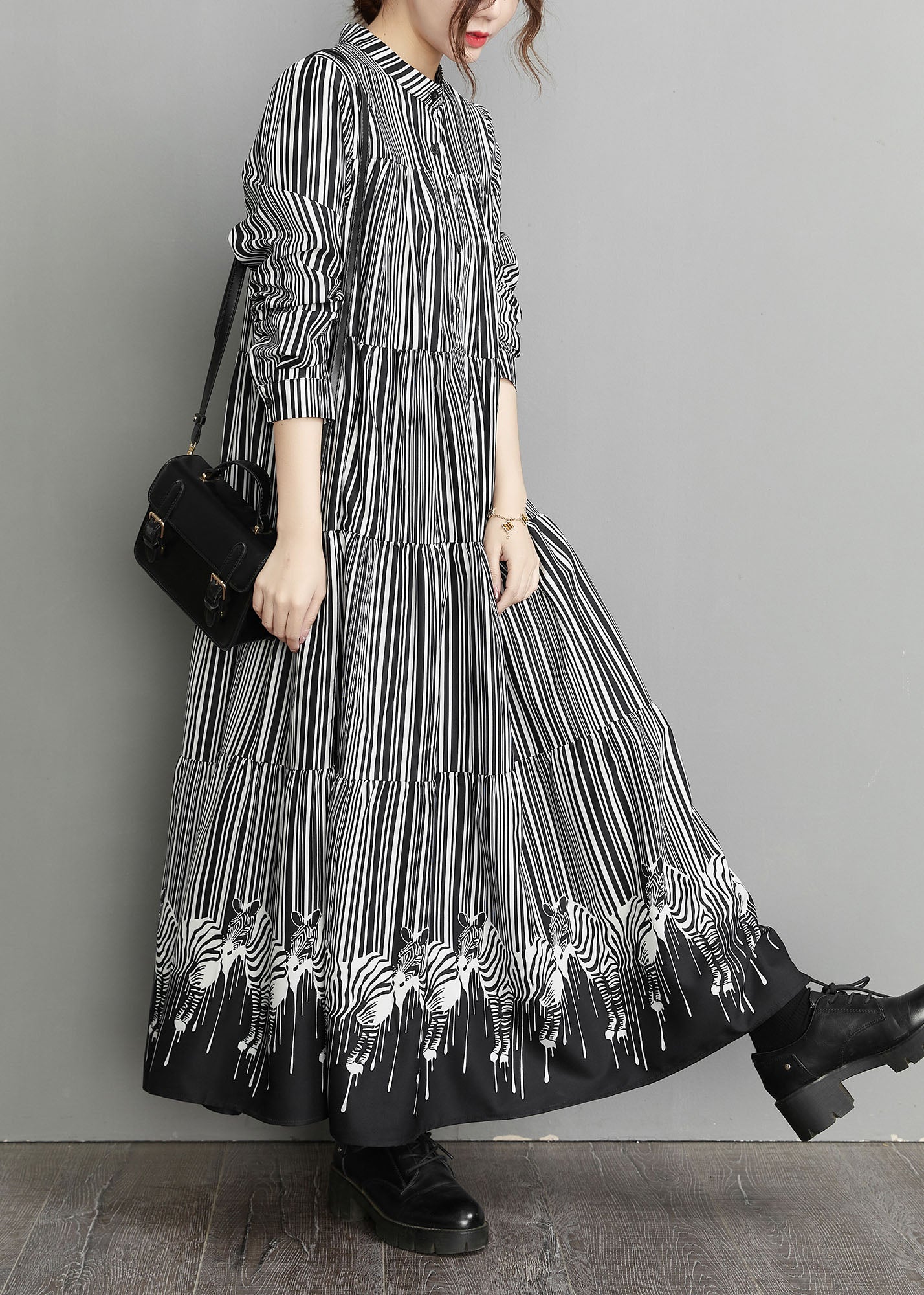 Lässiges schwarzes Peter-Pan-Kragen-gestreiftes Patchwork-Kleid