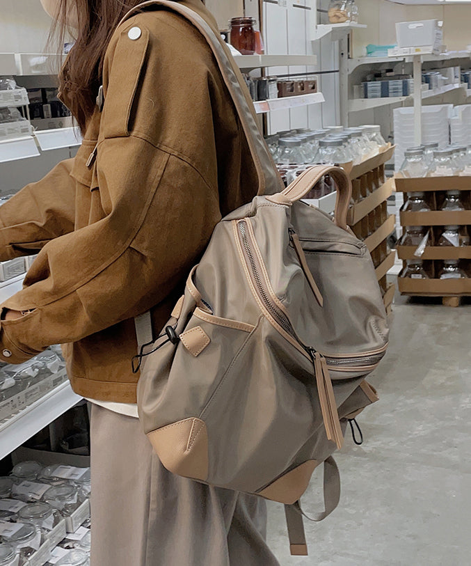 Lässiger khakifarbener Nylon-Rucksack mit großem Fassungsvermögen