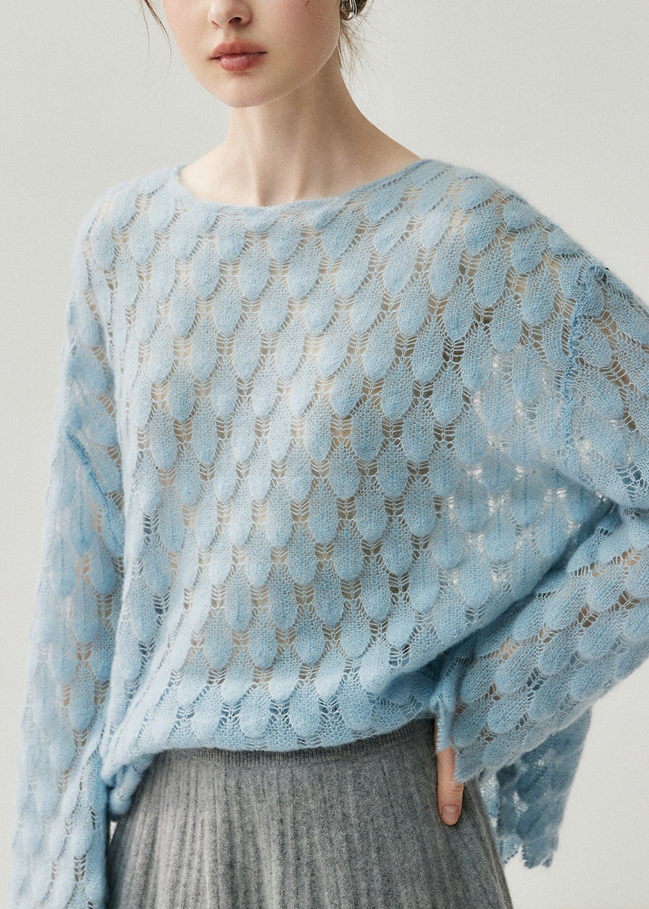 Suéter informal de punto de algodón azul claro con cuello oblicuo y aberturas para primavera