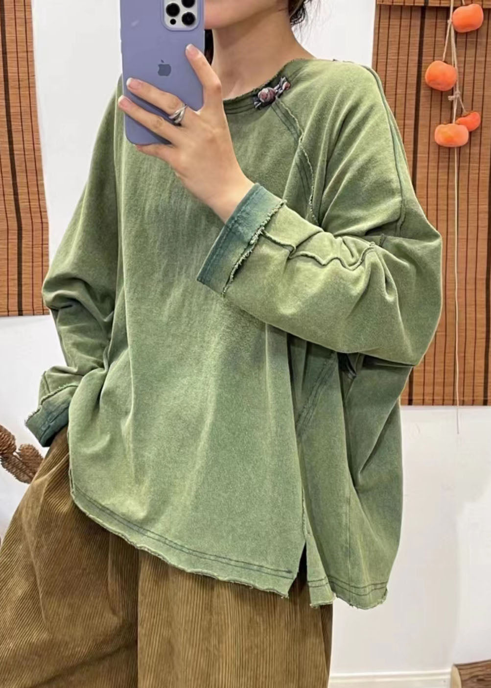 Lässige grüne V-Ausschnitt seitliche offene Tasche Patchwork Tops Frühling