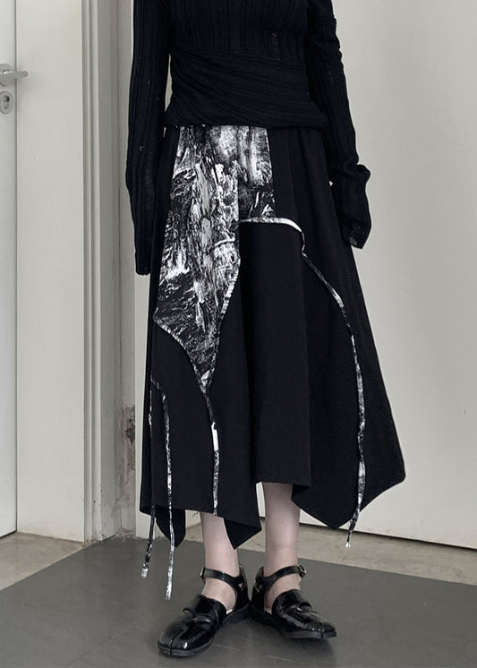 Schicker schwarzer, asymmetrisch bedruckter Baumwollrock in A-Linie für den Frühling