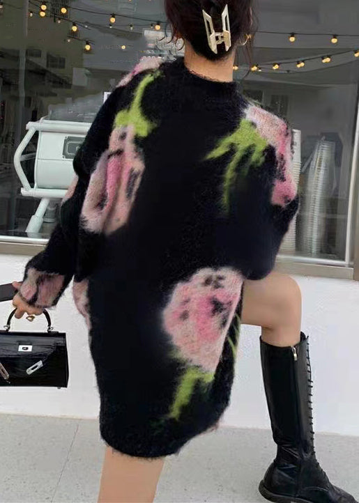 Schickes schwarzes O-Ausschnitt-Kuscheliges Baumwollstrick-Mittelkleid mit langen Ärmeln