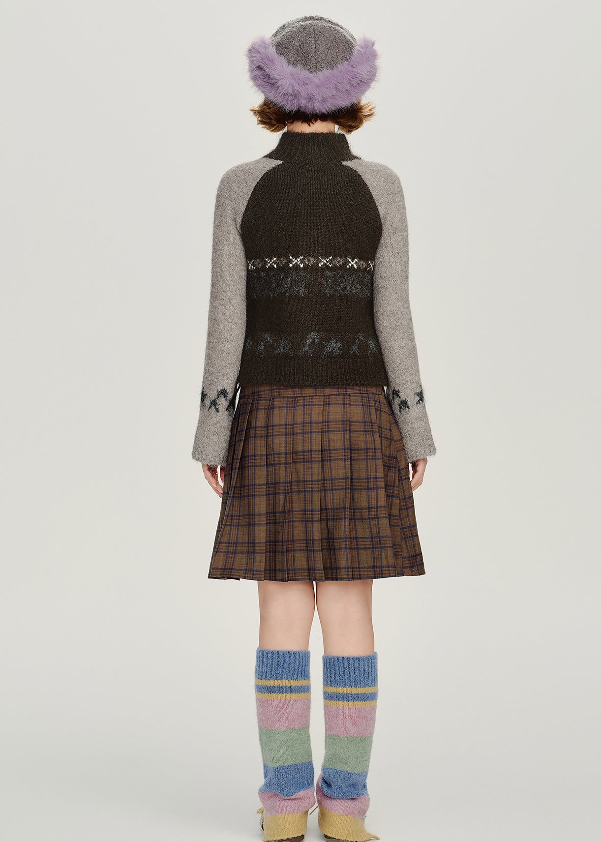 Elegante schwarze Strickjacke mit Reißverschluss und Patchwork-Design für den Winter