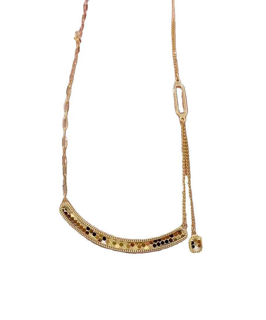 Schicke Medaillon-Halskette mit Fischschuppen-Lächeln aus vergoldetem Sterlingsilber