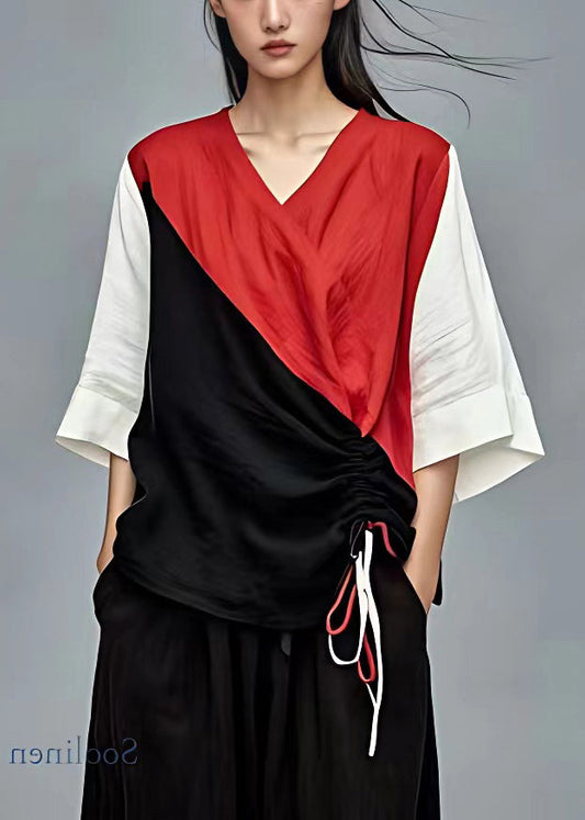 Schickes rotes Patchwork-T-Shirt aus Baumwolle mit Schnürung und Armbandärmeln