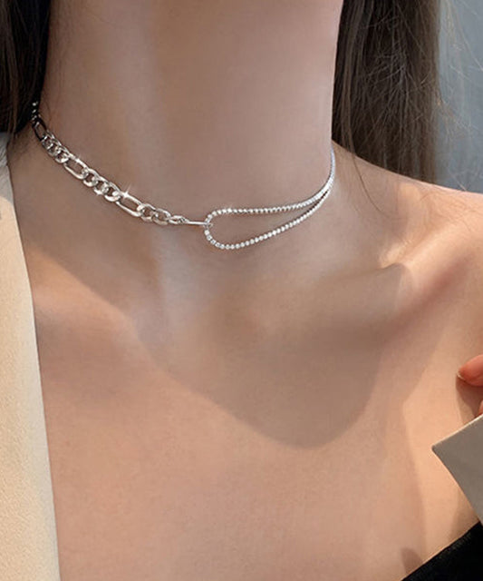 Collar elegante de seda con incrustaciones de circonitas en plata de ley