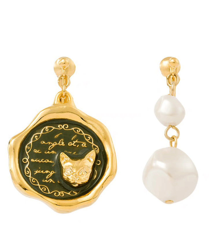 Elegante asymmetrische Ohrhänger mit Perle und Perlenbesatz aus Sterlingsilber mit Goldauflage