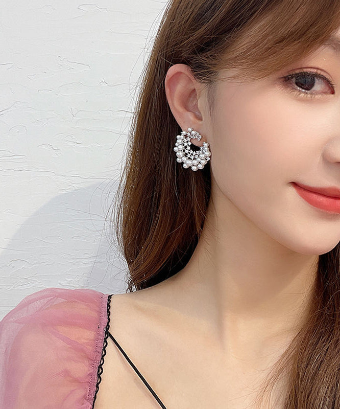 Elegantes pendientes de aro con perla y circonitas de aleación de plata de ley blanca