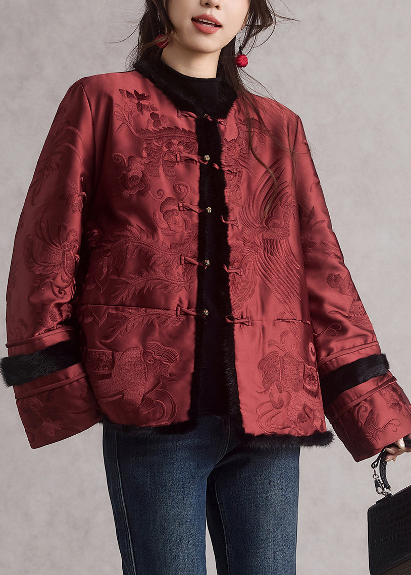 Roter Parka im chinesischen Stil mit Rundhalsausschnitt, bestickten Taschen und Stickereien – ideal für den Winter