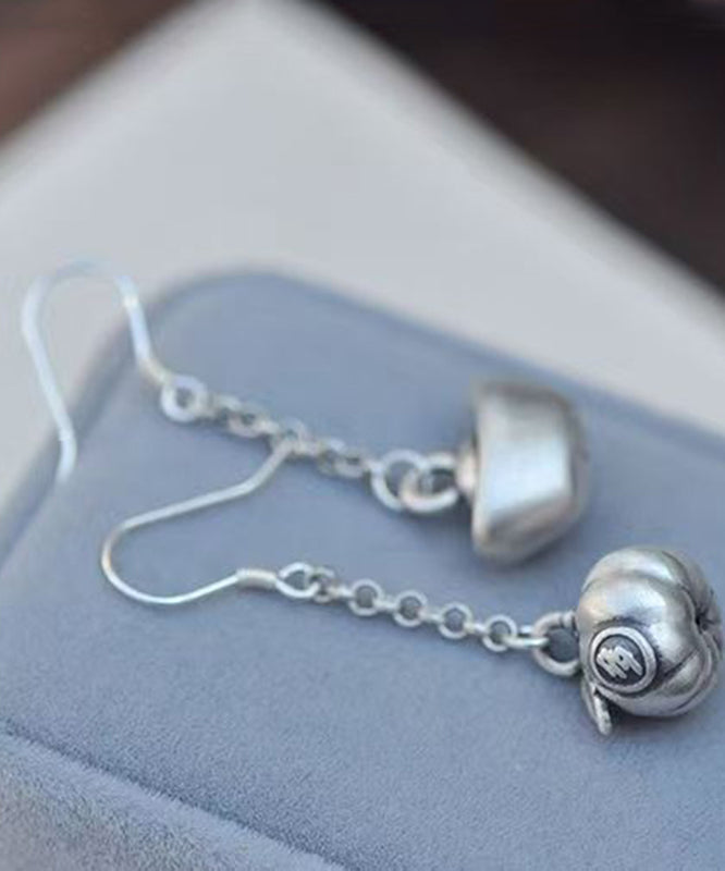 Asymmetrische Ohrhänger aus Sterlingsilber im chinesischen Stil aus Seide