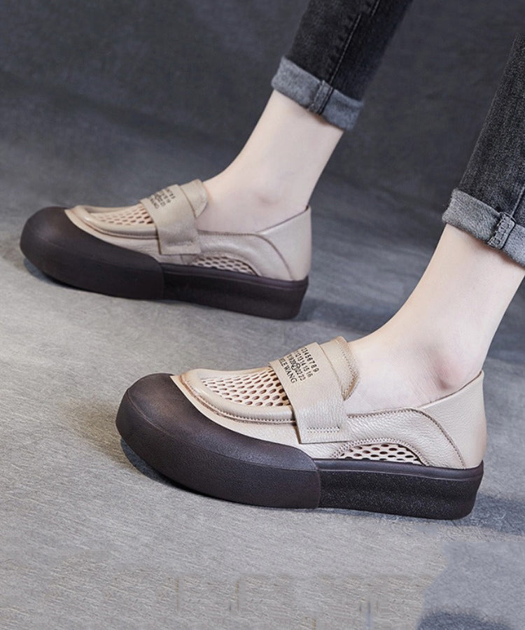 Edle beige Loafer-Schuhe aus atmungsaktivem Rindsleder mit Mesh-Spleißen und Plateau-Schnallenriemen