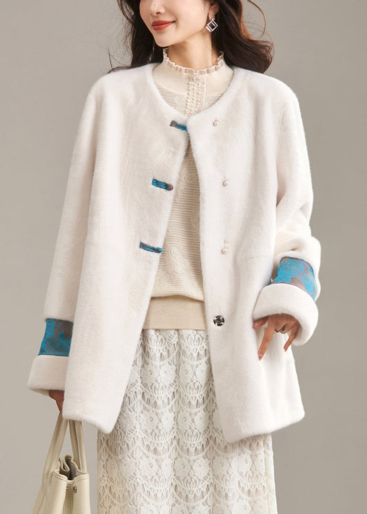 Eleganter beigefarbener Patchwork-Mantel aus Leder und Pelz mit Rundhalsausschnitt für den Winter