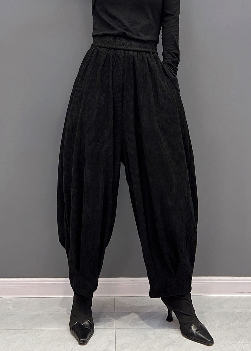 Edle Schwarze Haremshose mit elastischer Taille und Taschen aus dickem Cord