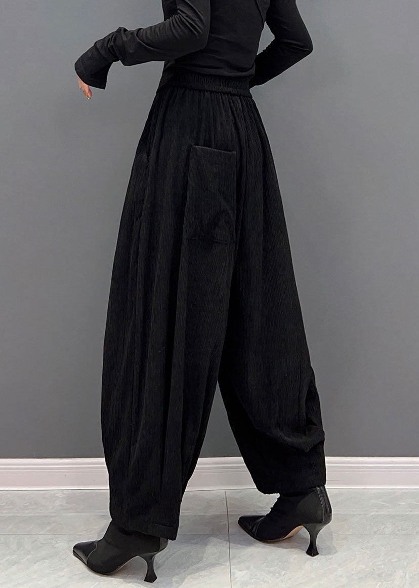 Edle Schwarze Haremshose mit elastischer Taille und Taschen aus dickem Cord