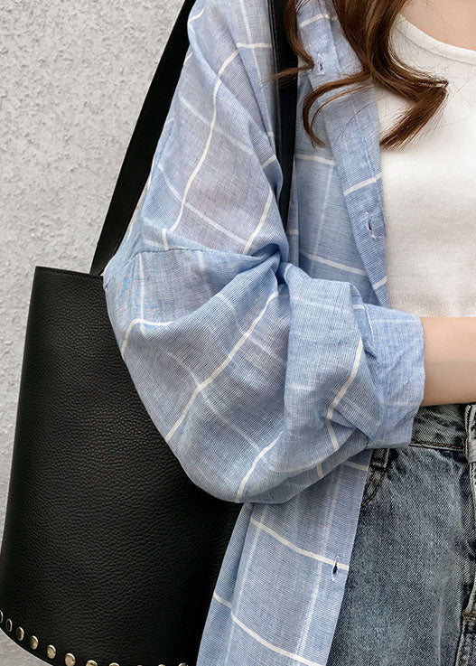 Edler blauer karierter Baumwoll-Trenchcoat mit Kapuze