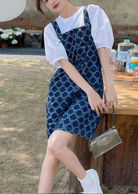 Vestido vaquero de verano con botones y patchwork con estampado azul clásico