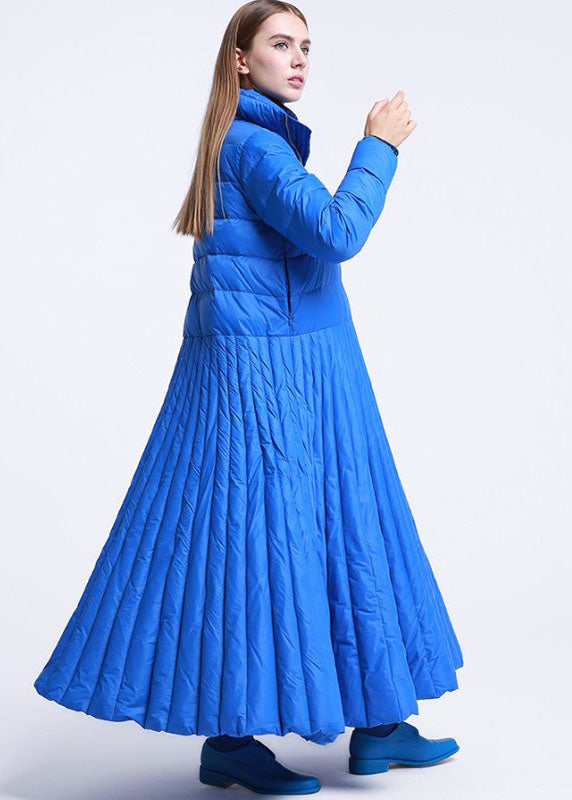 DIY blauer Winter-Daunenmantel mit Stehkragen und Reißverschluss