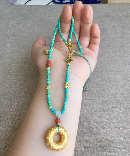 Elegante Halskette mit Anhänger aus blauem Türkis und Edelsteinen, verstellbar