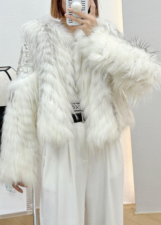 Eleganter rosa Kunstpelzkragen Nagelperlenknopf Leder und Pelzmantel Winter