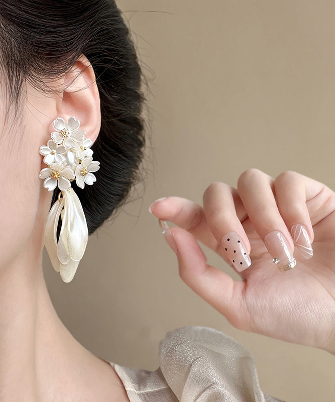 Elegant White Copper Acrylic Pearl Jasmine Tassel Stud Earrings