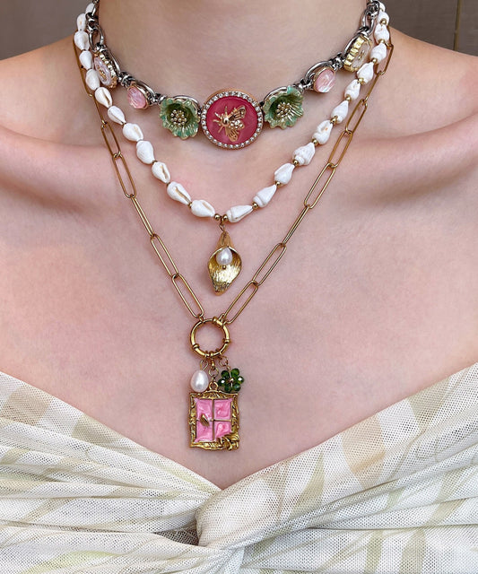 Elegant White Shell Floral Layering Alloy Three Piece Set Pendant Necklace