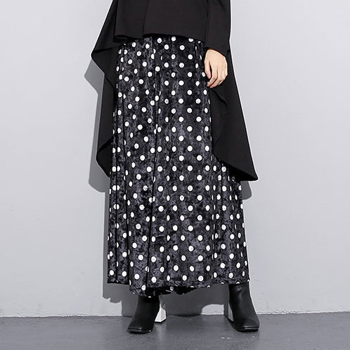 Elegante schwarz gepunktete Plus Size Kleidung elastische Taille Reisen Frauen weite Beinhose Baumwollhose
