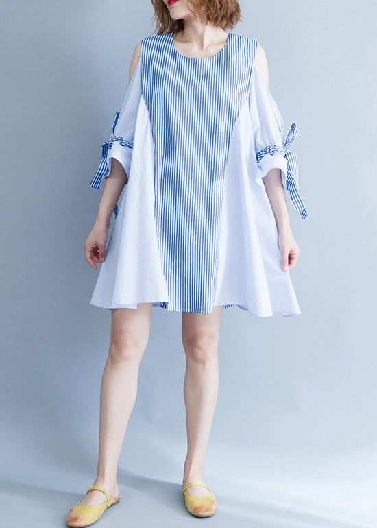 Elegante blau gestreifte Baumwollkleidung in Übergröße Stoffe schulterfrei Sommerkleider