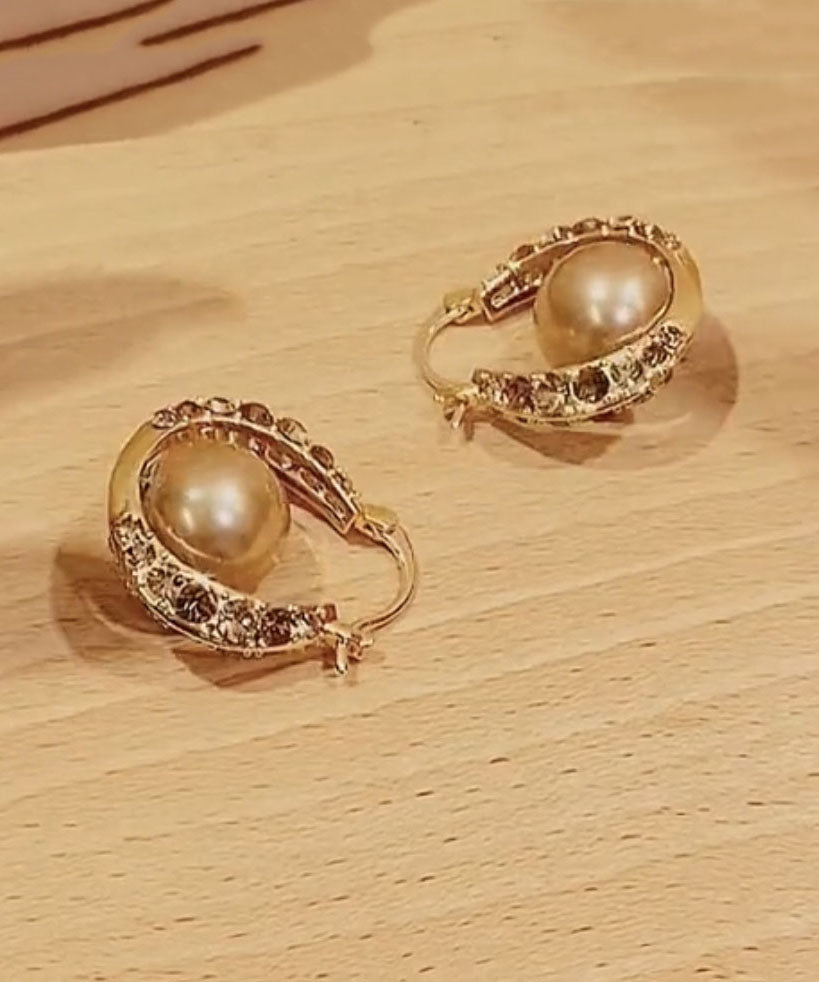 Fashion Gold Copper Alloy Zircon Pearl Hoop Earrings