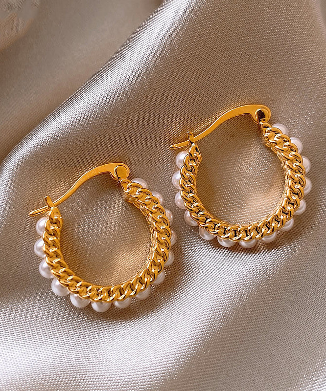 Pendientes de aro con perlas doradas y cobre dorado