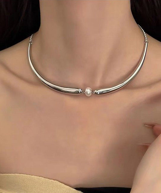 Fashion Pearl Patchwork Fine Tungsten Steel Choker